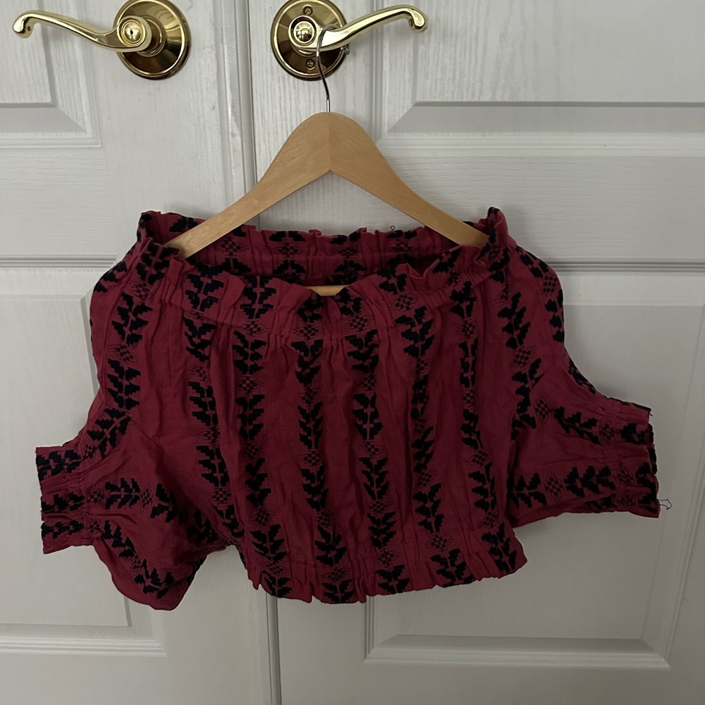 Elan Burgundy and Black-patterned  Blouse